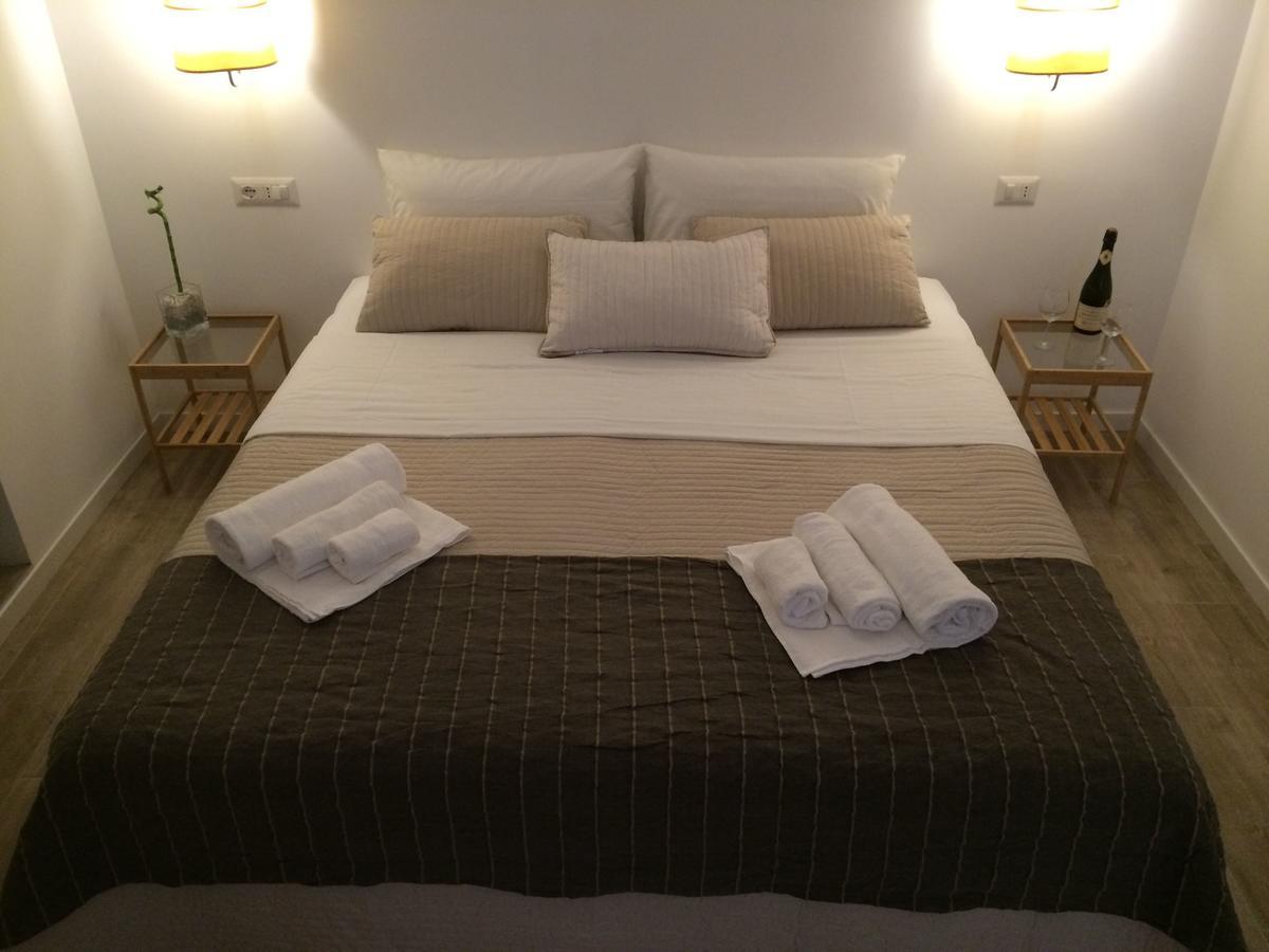 Alloggio Turistico Al Colosseo Bed and Breakfast Roma Exterior foto